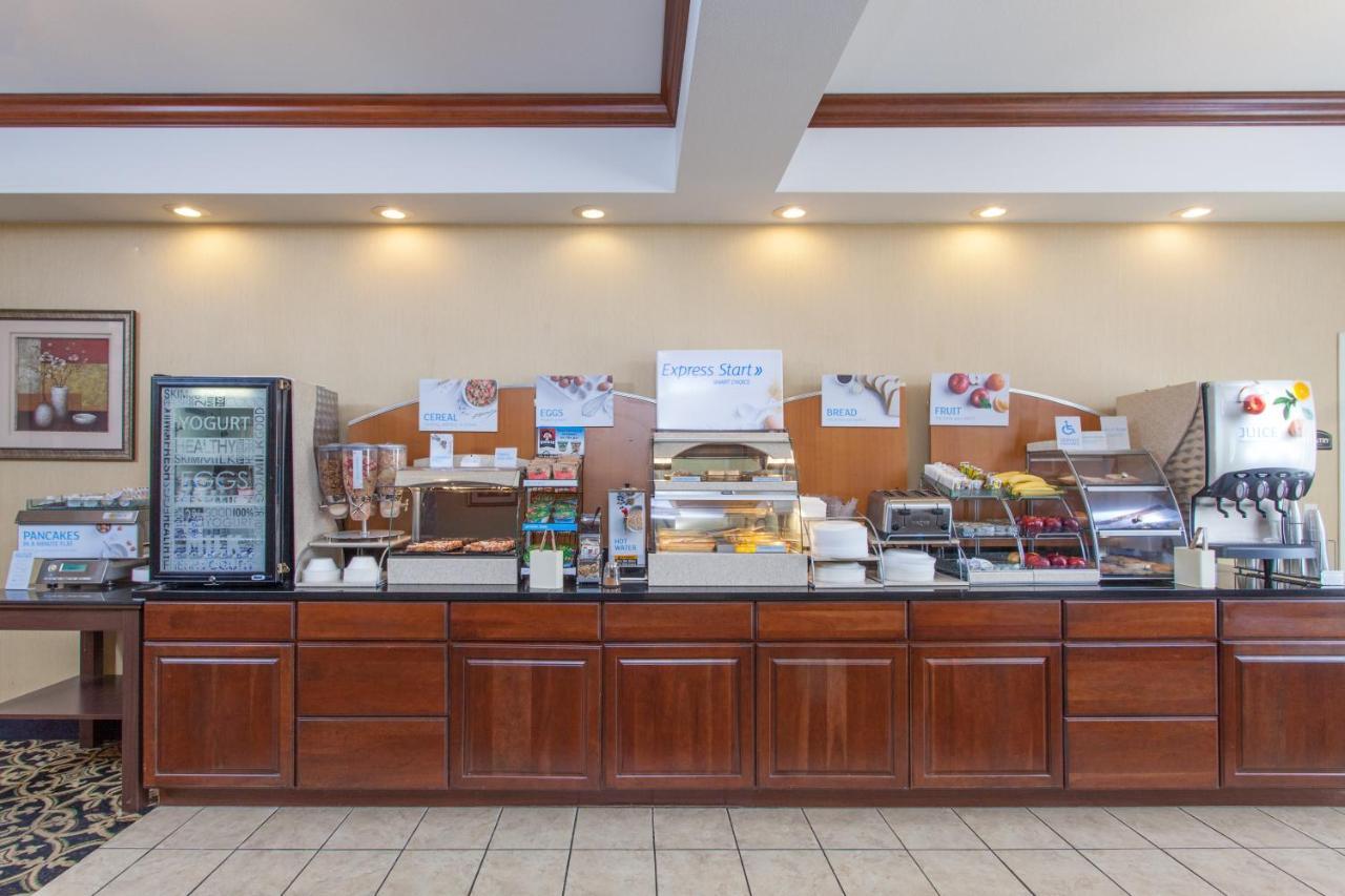 Holiday Inn Express Hotel & Suites Clarksville Kültér fotó